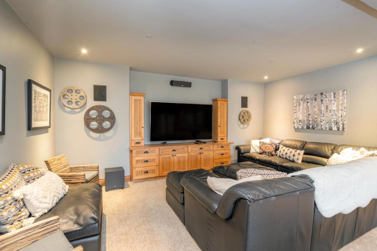Chalet Twin Elk